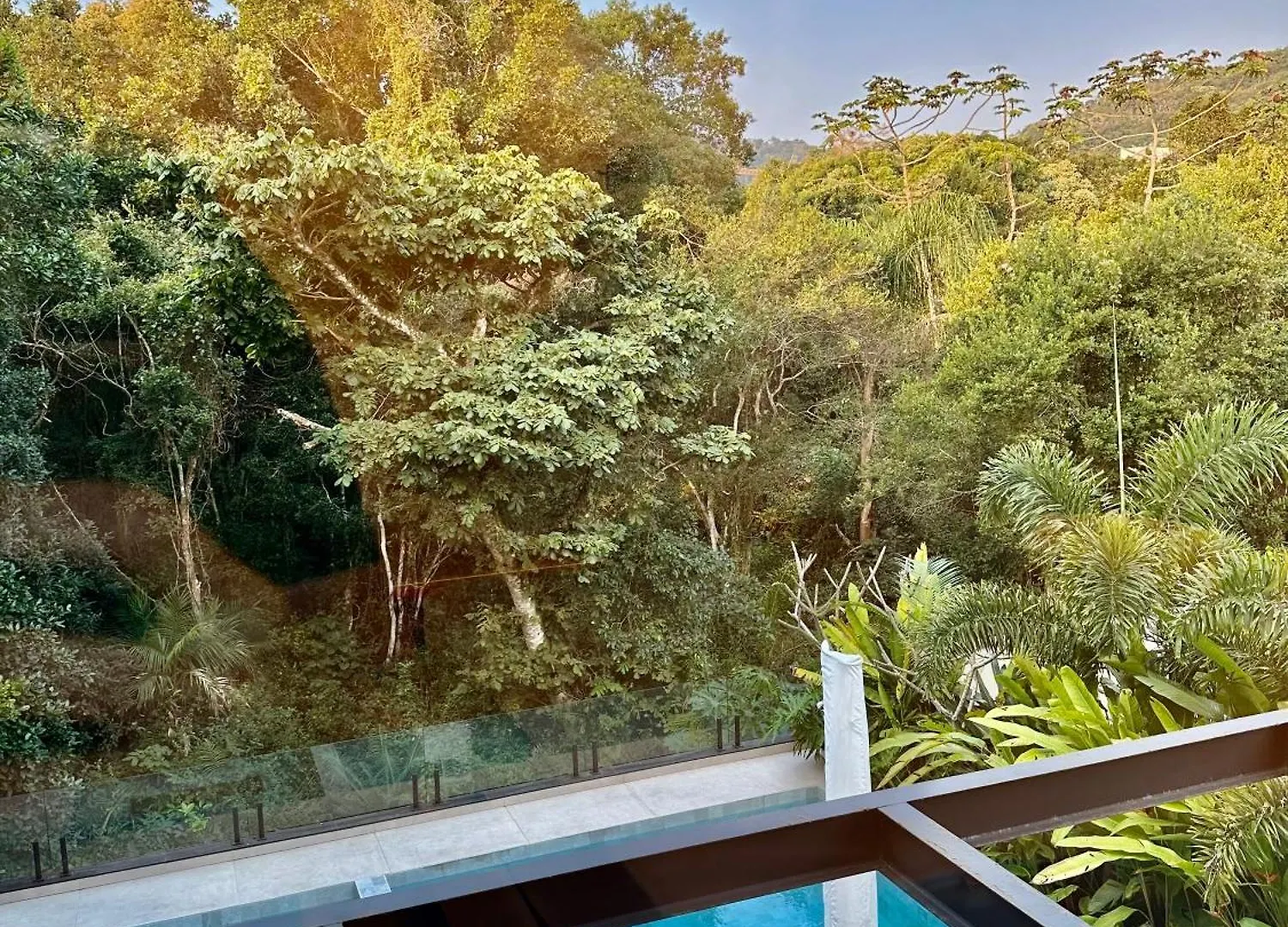 Florianópolis Jurere Beach Villa - Piscina Jacuzzi Sauna