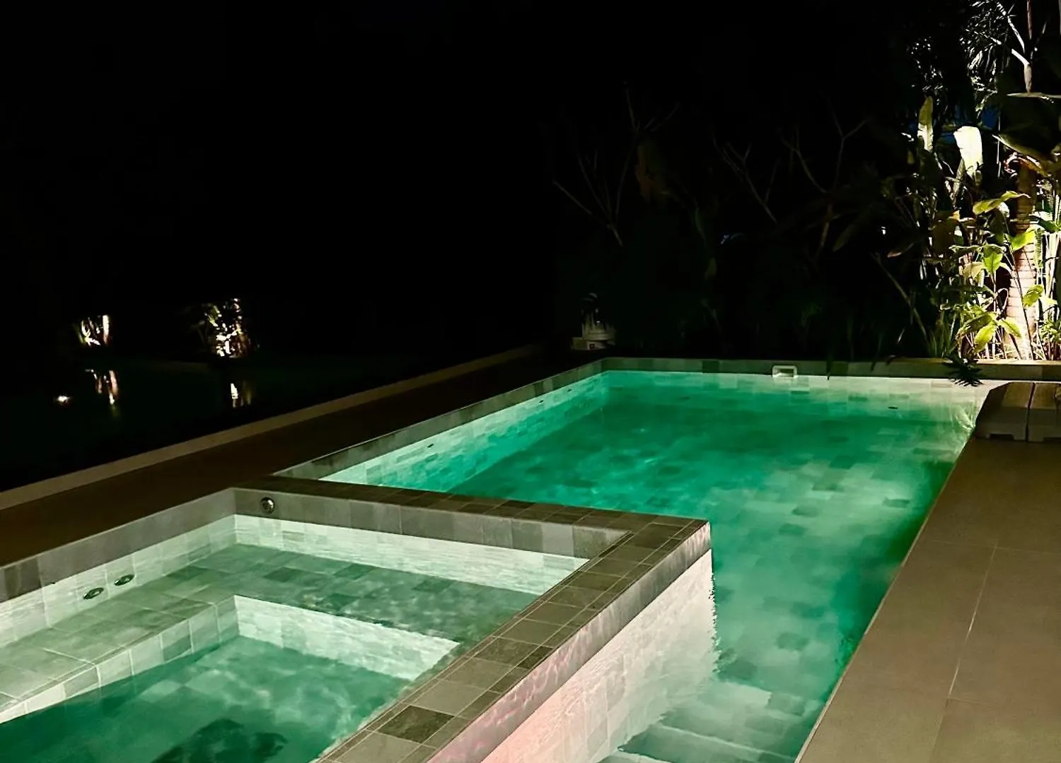 Florianópolis Jurere Beach Villa - Piscina Jacuzzi Sauna 0*,  ברזיל