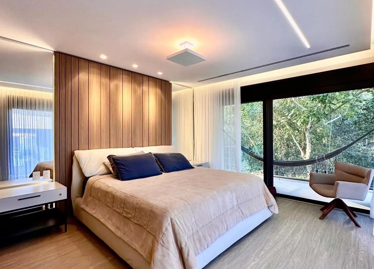 Jurere Beach Villa - Piscina Jacuzzi Sauna Флорианополис