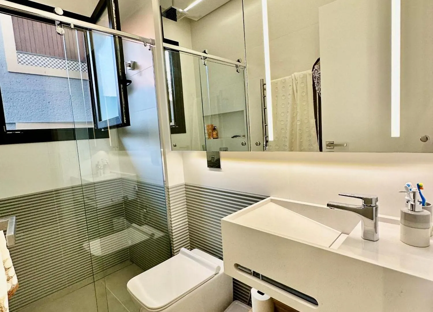 Jurere Beach Villa - Piscina Jacuzzi Sauna Флорианополис